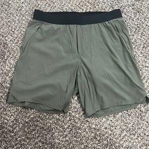 Ten Thousand Gear Tactical Short 7” size m